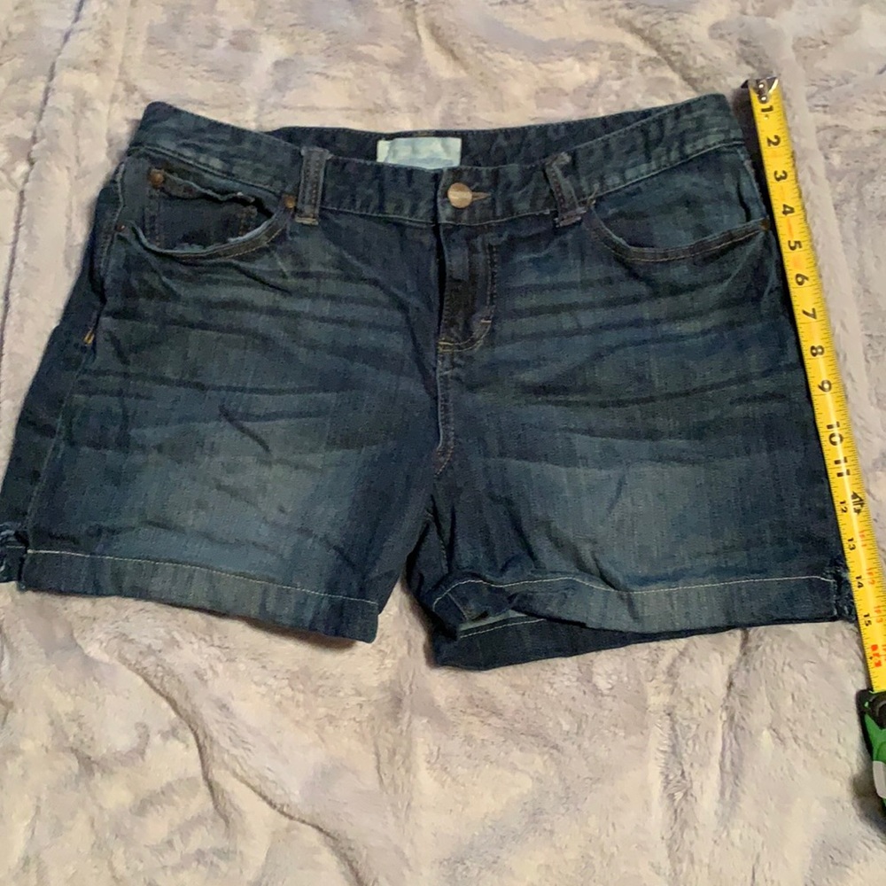 Maurices Silver blue jean shorts